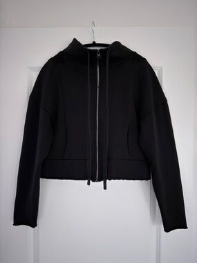 Alo Yoga Cropped Zip Hoodie Black Size M